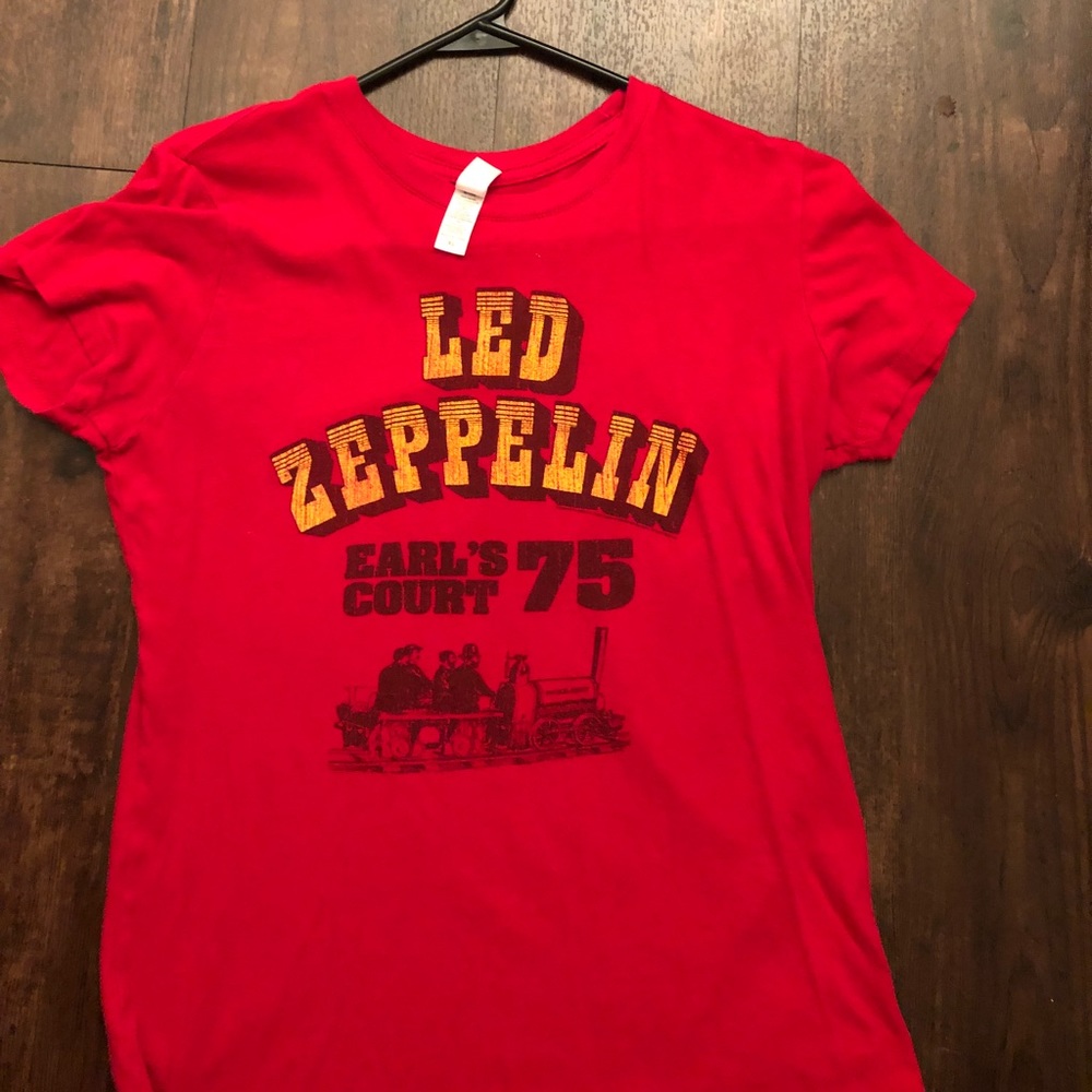 Led Zeppelin T-shirt
